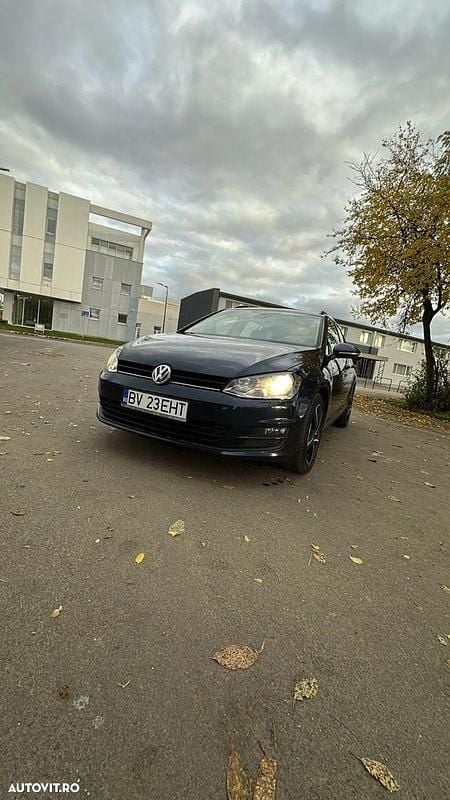 Culoarealbastru Utilizat 2014 VW Golf VII Trendline Break | 7.050 EUR (Preț OK) - Imagine 1/4