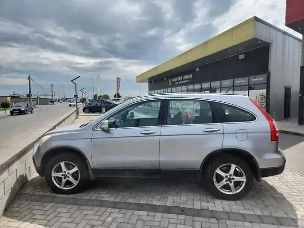 Utilizat 2008 Honda CR-V SUV | 7.600 EUR (Preț OK) - Imagine 1/4