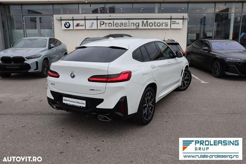 Second-hand BMW X4 Sport Line 190 CP (139 kW) 2024 Culoarealb SUV