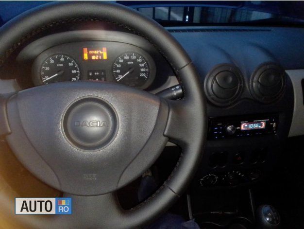 Second-hand Dacia Logan 75 CP (55 kW) 2012 Berlinǎ