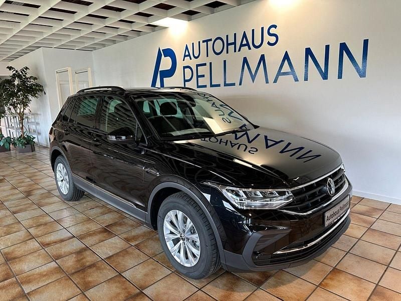 Utilizat 2023 VW Tiguan Life SUV | 39.835 EUR - Imagine 1/1