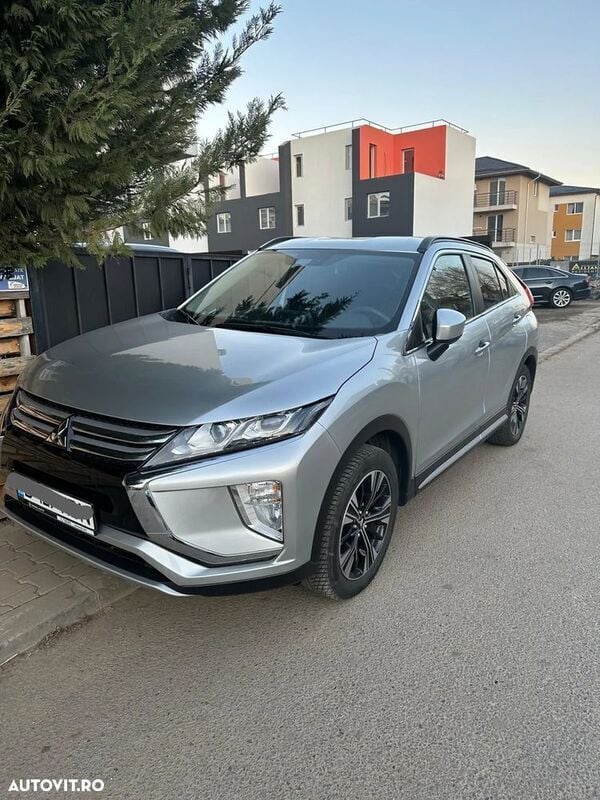 Argint Utilizat 2021 Mitsubishi Eclipse Cross Invite+ SUV | 19.970 EUR - Imagine 1/4