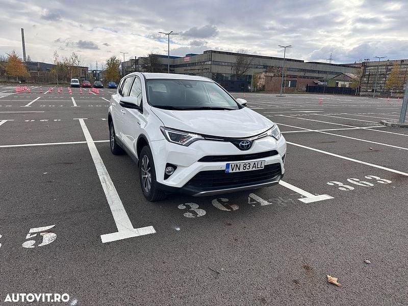 Culoarealb Utilizat 2018 Toyota RAV4 Hybrid Edition-S SUV | 18.300 EUR (Super Preț) - Imagine 1/4