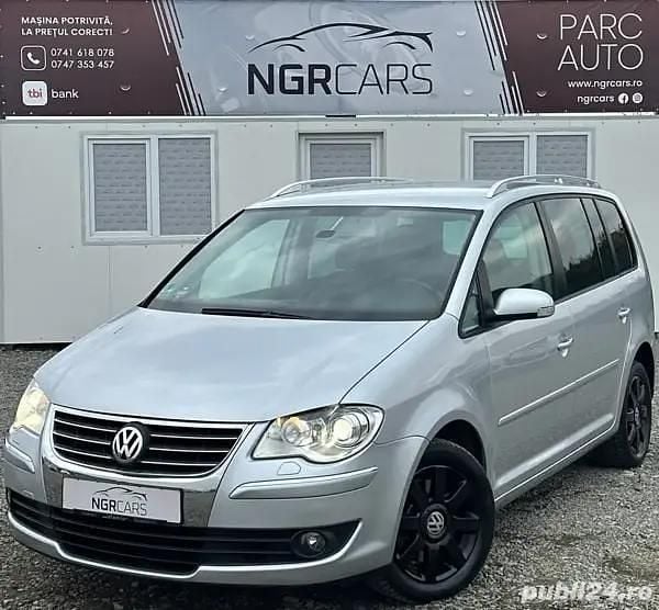 Argintiu Utilizat 2007 VW Touran Highline Monovolum | 4.950 EUR (Preț OK) - Imagine 1/4