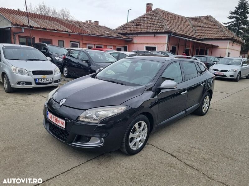 Negru Utilizat 2010 Renault Mégane GrandTour Luxe Break | 3.950 EUR (Preț OK) - Imagine 1/4