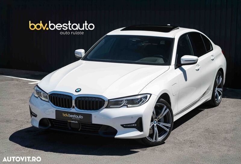 Alb Utilizat 2021 BMW 330e Berlinǎ | 29.990 EUR (Super Preț) - Imagine 1/4