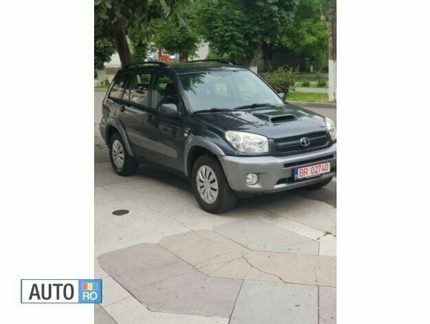 Second-hand Toyota RAV4 116 CP (85 kW) 2005 Gri SUV