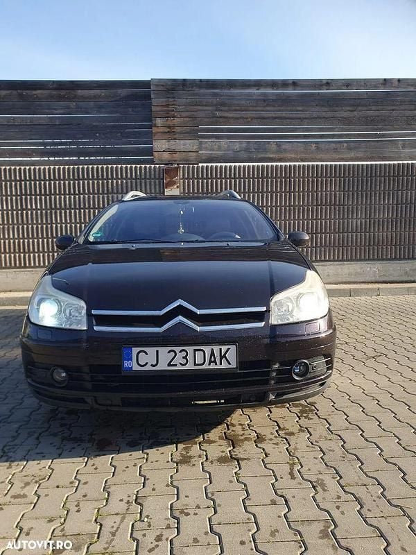 Maro Utilizat 2006 Citroën C5 Exclusive Break | 2.200 EUR - Imagine 1/4
