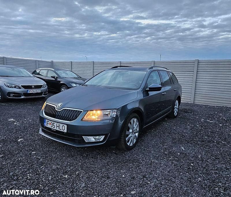 Culoaregri Utilizat 2016 Skoda Octavia Clever Break | 9.650 EUR (Puțin scump) - Imagine 1/4