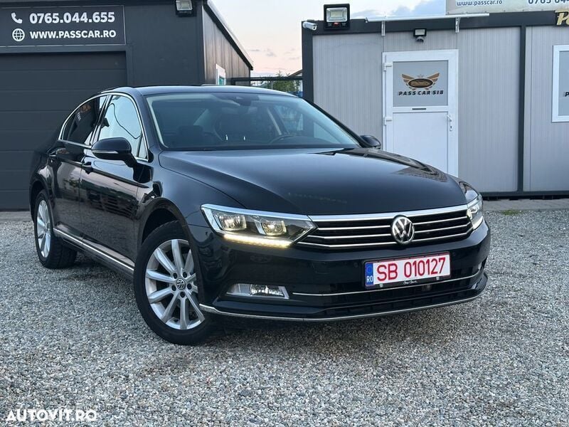 Negru Utilizat 2018 VW Passat Highline Berlinǎ | 17.950 EUR (Preț OK) - Imagine 1/4