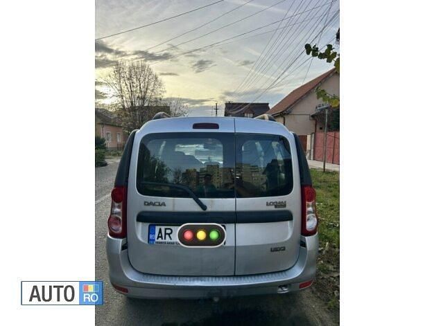 Second-hand Dacia Logan 68 CP (50 kW) 2010 Gri Break