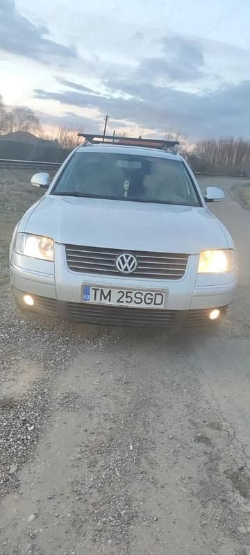 Second-hand VW Passat 131 CP (96 kW) 2004 Gri Break