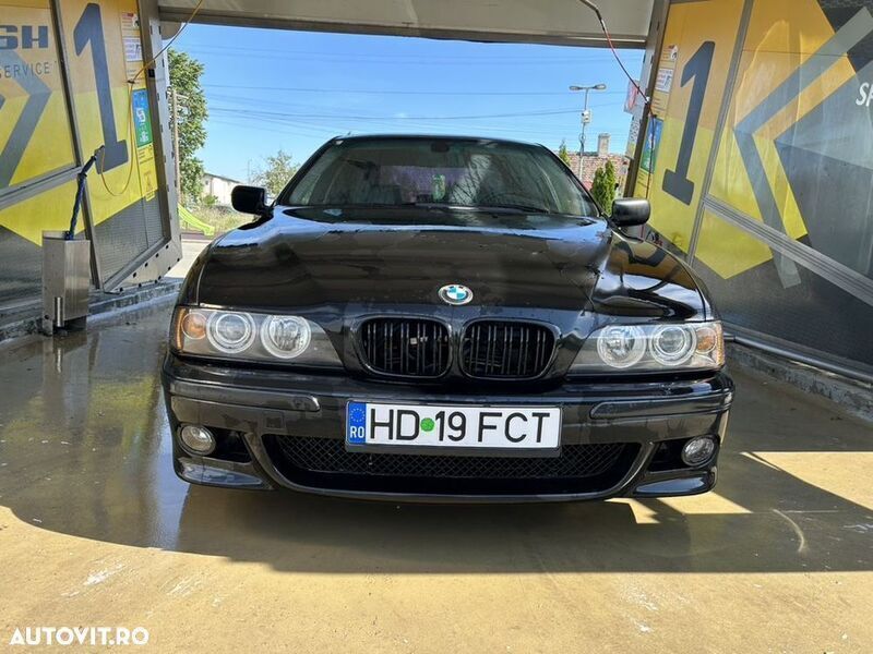 Negru Utilizat 2001 BMW 530 Break | 4.000 EUR - Imagine 1/4
