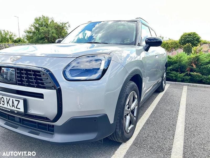 Culoareargint Utilizat 2024 Mini Countryman SUV | 32.000 EUR - Imagine 1/4