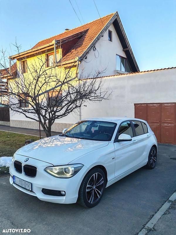 Second-hand BMW 120 184 CP (135 kW) 2013 Culoarealb Hatchback