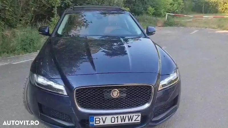 Culoarealbastru Utilizat 2018 Jaguar F-Pace Prestige SUV | 17.500 EUR (Puțin scump) - Imagine 1/4