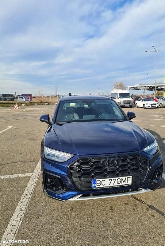 Albastru Utilizat 2022 Audi Q5 SUV | 39.200 EUR (Preț OK) - Imagine 1/4