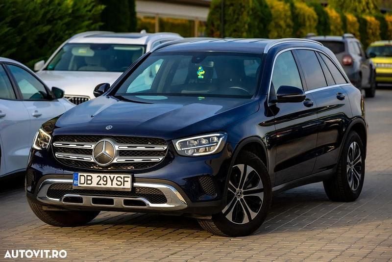 Culoarealbastru Utilizat 2020 Mercedes GLC220 Exclusive SUV | 25.400 EUR (Super Preț) - Imagine 1/4