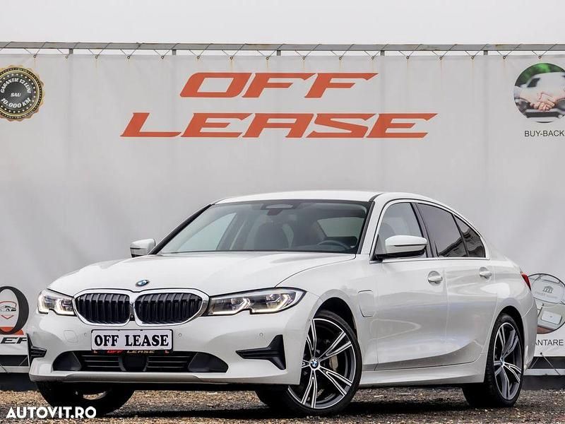Culoarealb Utilizat 2020 BMW 330e Advantage Berlinǎ | 26.999 EUR (Preț OK) - Imagine 1/4