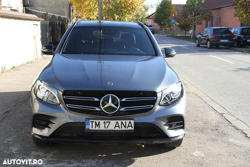 Culoaregri Utilizat 2019 Mercedes GLC250 AMG line SUV | 27.500 EUR (Preț OK) - Imagine 1/4