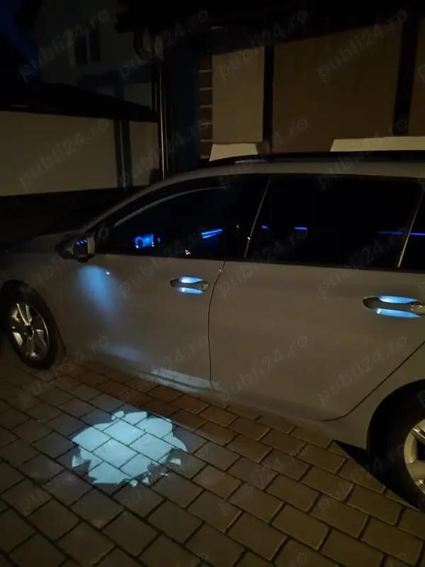 Utilizat 2022 VW Golf VIII Break | 14.150 EUR (Preț bun) - Imagine 1/4