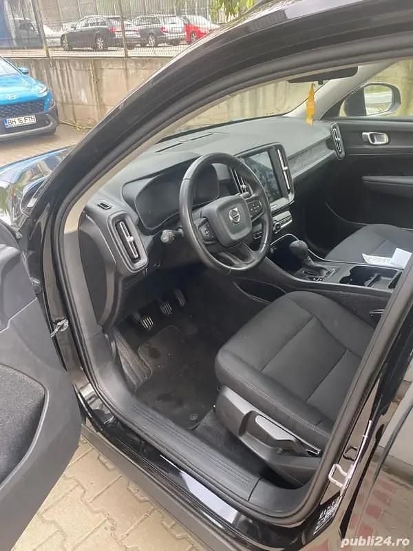 Utilizat 2020 Volvo XC40 SUV | 17.890 EUR (Super Preț) - Imagine 1/3