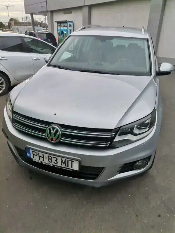 Gri Utilizat 2011 VW Tiguan SUV | 9.200 EUR (Preț OK) - Imagine 1/4