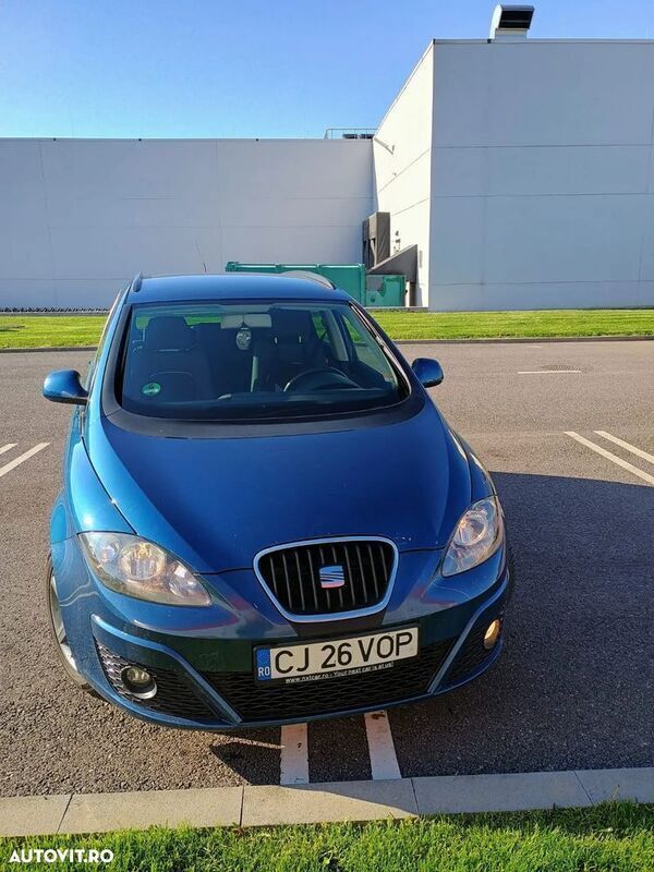 Albastru Utilizat 2015 Seat Altea XL Monovolum | 5.800 EUR (Preț OK) - Imagine 1/4