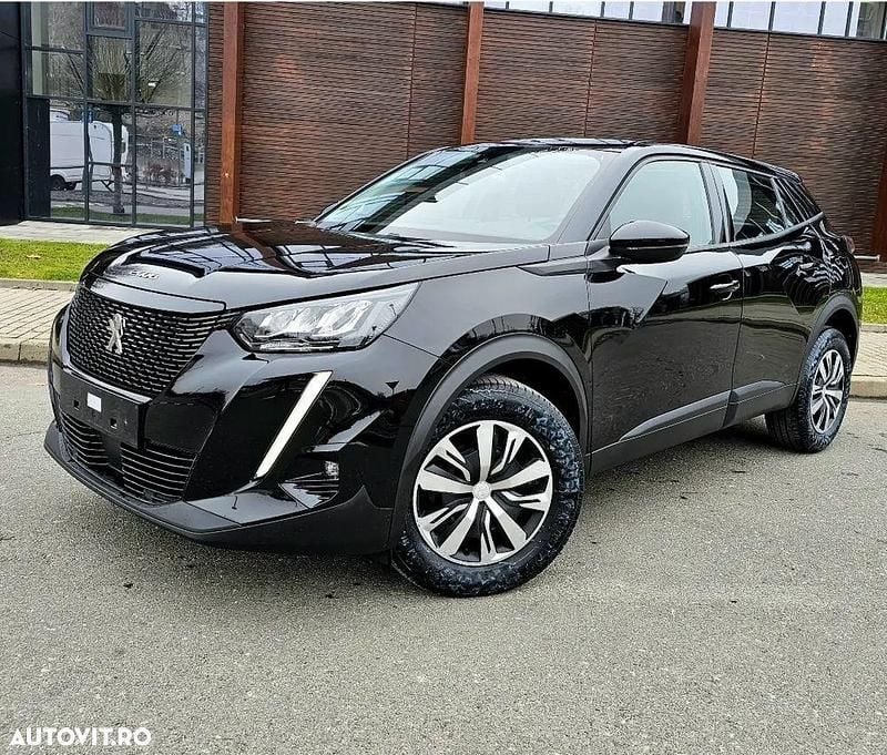 Second-hand Peugeot 2008 130 CP (95 kW) 2022 Culoarenegru SUV