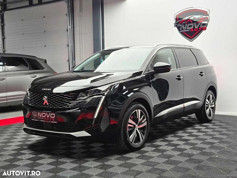 Culoarenegru Utilizat 2022 Peugeot 5008 SUV | 19.989 EUR (Preț OK) - Imagine 1/3