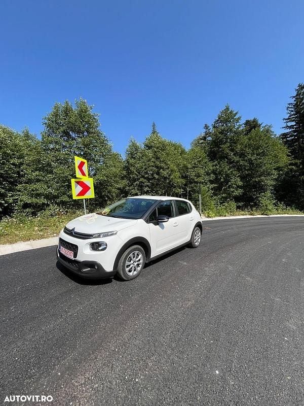 Culoarealb Utilizat 2020 Citroën C3 Feel Hatchback | 7.800 EUR (Preț bun) - Imagine 1/4