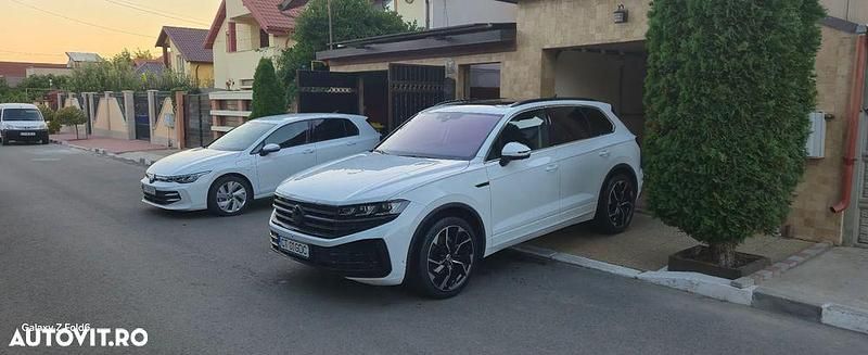 Second-hand VW Touareg Elegance 286 CP (210 kW) 2025 Culoarealb SUV