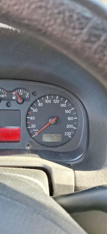 Second-hand VW Golf IV 75 CP (55 kW) 2002 Gri Berlinǎ