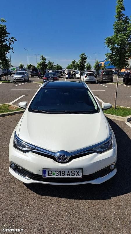 Culoarealb Second-hand 2018 Toyota Auris Break | 14.800 EUR (Scump) - Imagine 1/4