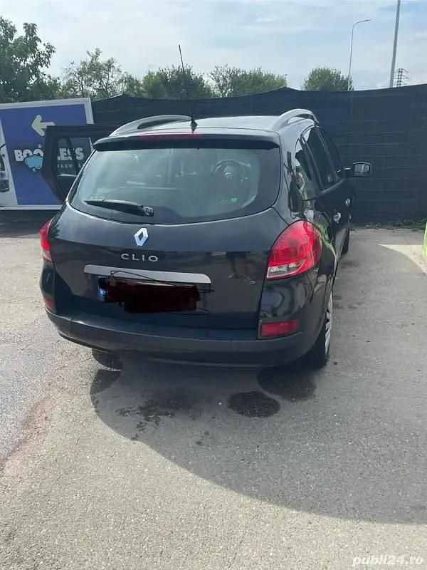 Utilizat 2009 Renault Clio II Berlinǎ | 2.650 EUR - Imagine 1/4