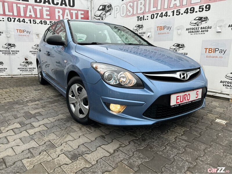 Albastru Utilizat 2012 Hyundai i30 Classic Hatchback | 6.330 EUR (Super Preț) - Imagine 1/4
