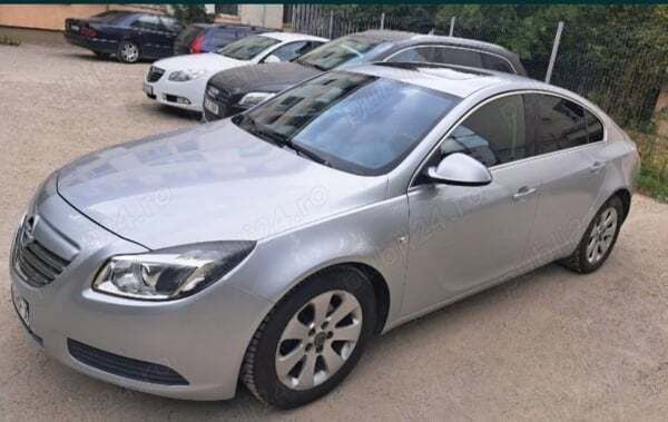 Utilizat 2011 Opel Insignia Hatchback | 3.999 EUR (Preț OK) - Imagine 1/4