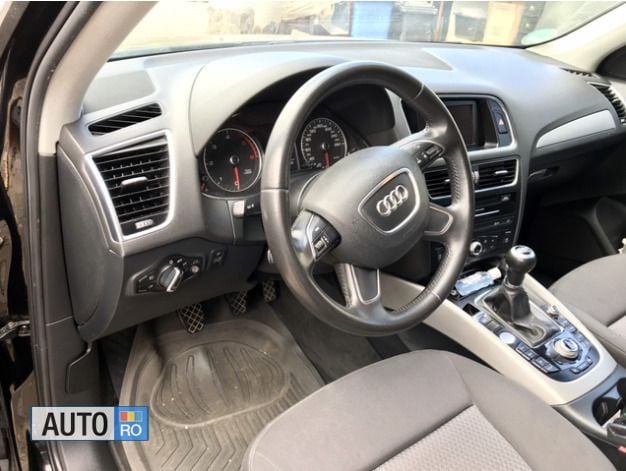 Negru Second-hand 2013 Audi Q5 SUV | 11.800 EUR - Imagine 1/3