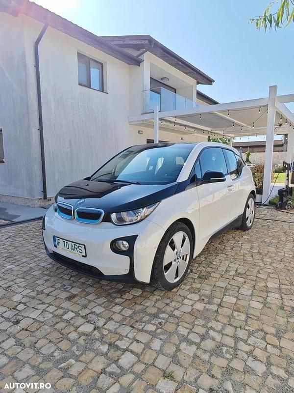 Alb Utilizat 2017 BMW i3 Hatchback | 10.000 EUR (Preț bun) - Imagine 1/4
