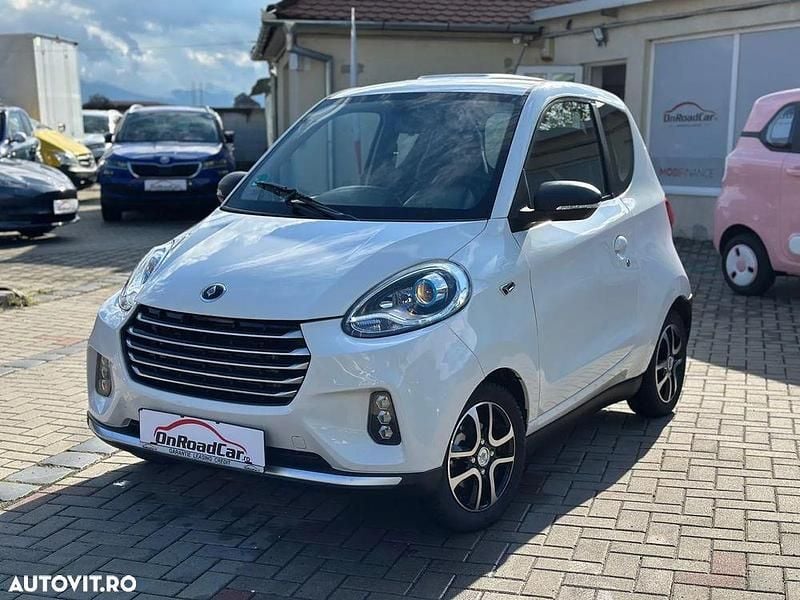 Culoarealb Utilizat 2022 Elaris Pio Hatchback | 5.990 EUR - Imagine 1/4