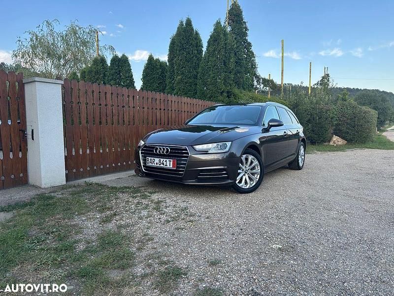 Culoaremaro Utilizat 2018 Audi A4 Break | 14.999 EUR (Super Preț) - Imagine 1/4