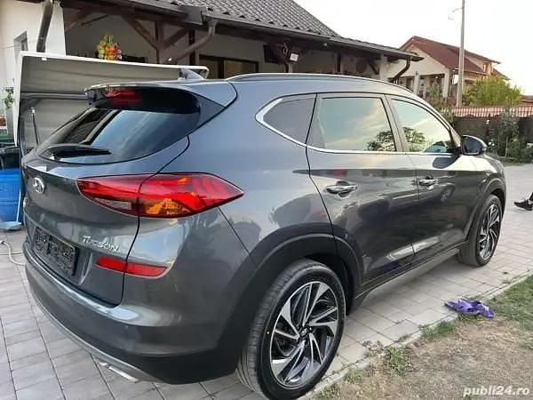 Second-hand Hyundai Tucson 136 CP (100 kW) 2020 Gri SUV