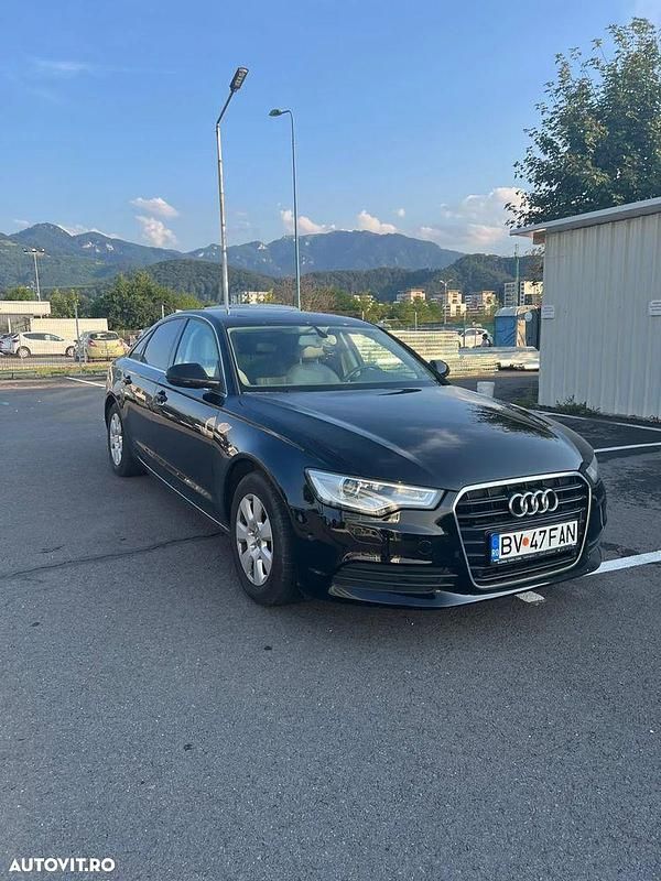 Negru Utilizat 2013 Audi A6 Break | 12.500 EUR (Preț OK) - Imagine 1/4