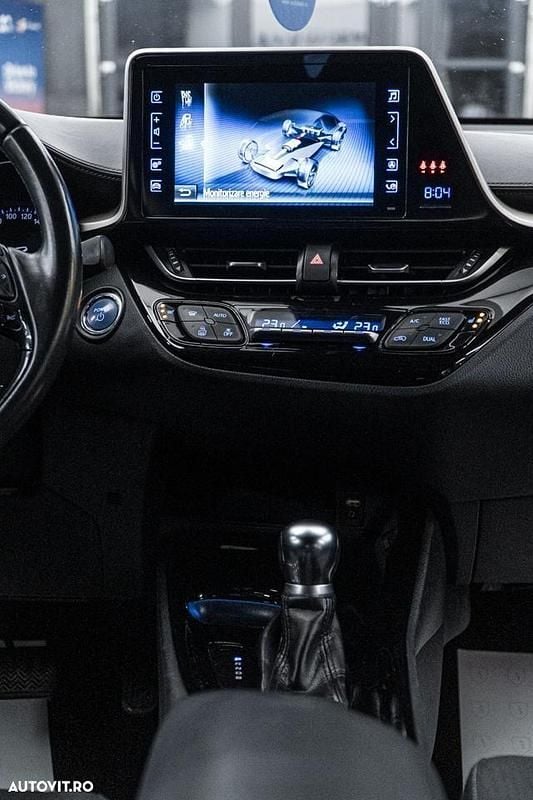 Second-hand Toyota C-HR Style 122 CP (89 kW) 2019 Culoarealbastru SUV