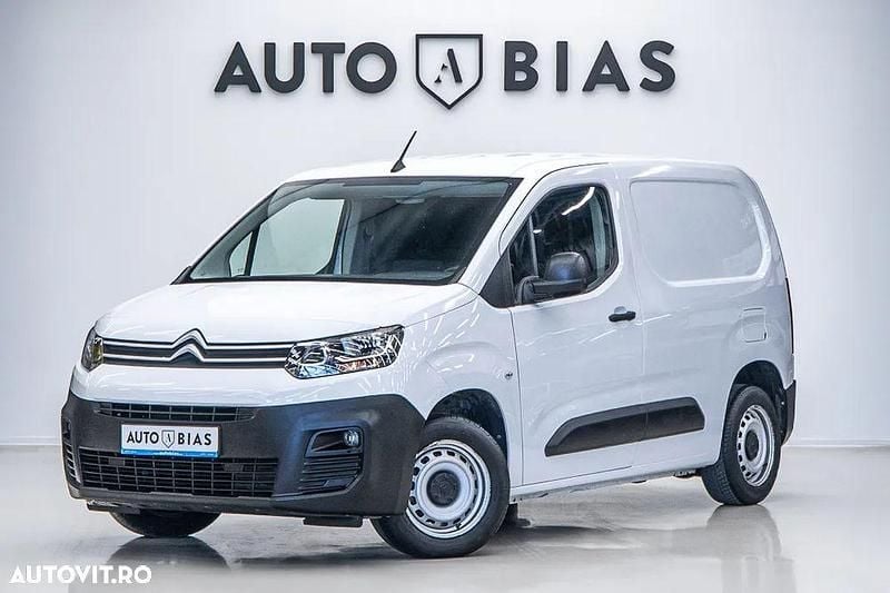 Culoarealb Utilizat 2020 Citroën Berlingo Monovolum | 10.950 EUR - Imagine 1/4