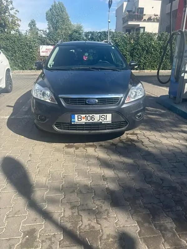 Utilizat 2010 Ford Focus Break | 2.100 EUR (Preț bun) - Imagine 1/4
