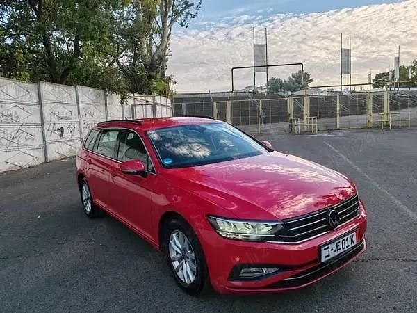 Utilizat 2021 VW Passat Break | 15.490 EUR (Preț bun) - Imagine 1/4