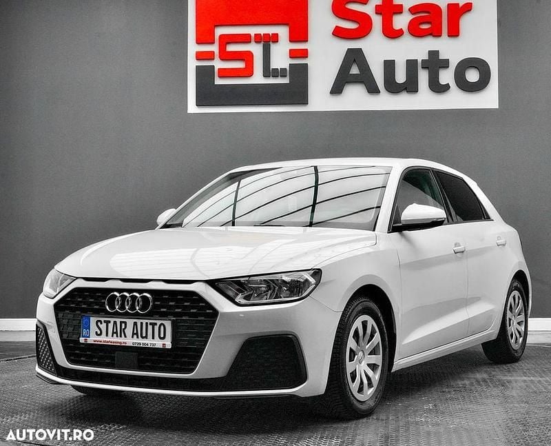 Alb Utilizat 2021 Audi A1 Sportback Advanced Hatchback | 12.490 EUR (Super Preț) - Imagine 1/4