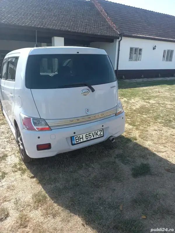 Second-hand Daihatsu Materia 105 CP (77 kW) 2008 Monovolum