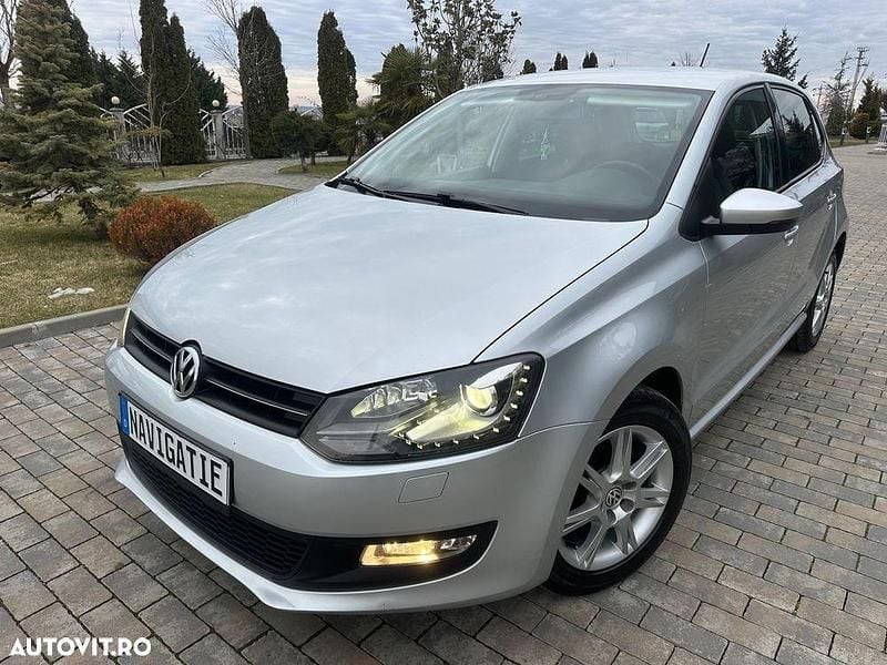 Second-hand VW Polo Highline 90 CP (66 kW) 2011 Culoareargint Hatchback